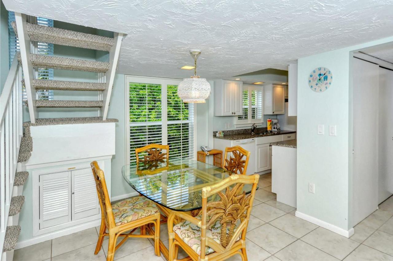 Laplaya 201C Breathtaking Gulf Panorama From This Corner End Unit With A Private Stairway To The Beach ロングボートキー エクステリア 写真